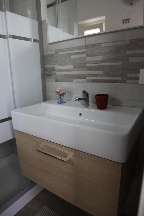 Casa Rodolovich Locazione Breve Apartment โปลีญาโนอามาเร ภายนอก รูปภาพ