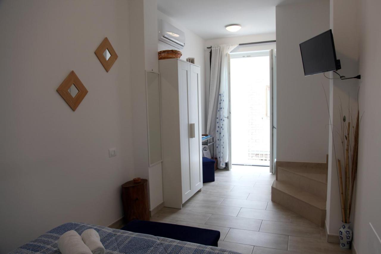 Casa Rodolovich Locazione Breve Apartment โปลีญาโนอามาเร ภายนอก รูปภาพ